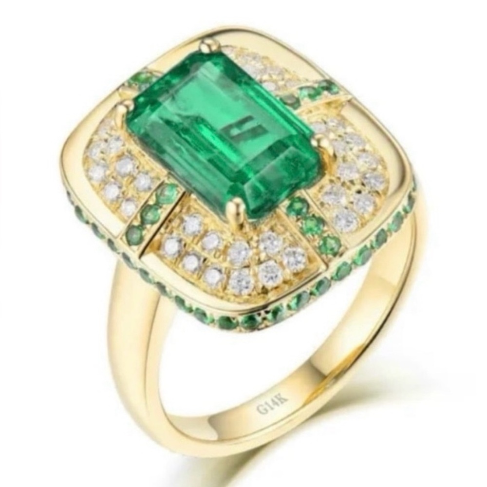 Size 10 Emerald Green Gold Crystal Ring NEW
